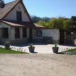 Domaine De Collen Bed & Breakfast