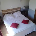 Domaine De Collen Bed & Breakfast