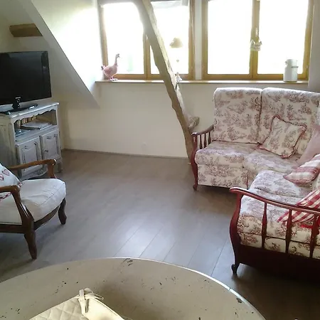 לינה וארוחת בוקר Domaine De Collen